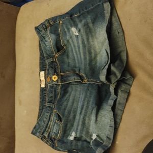 l.e.i Tatum high rise jean shorts